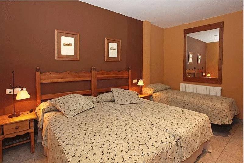 Hotel Restaurante Revestido Ескалона Номер фото